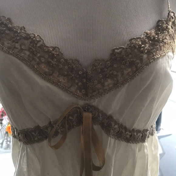 Top - Picture 6 of 8